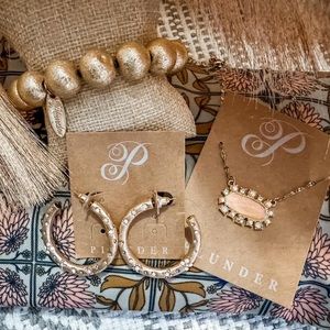 Plunder Posse August 2023 - NWT